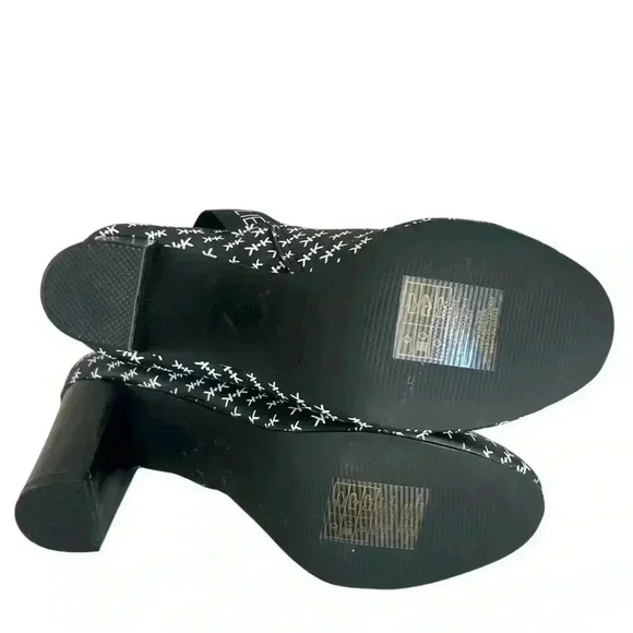 Kendall + Kylie Women's Arenza Block Heel Bootie, Size 7 - Picture 6 of 7